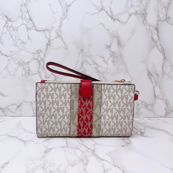 Michael Kors wallet - Picture 4 of 7